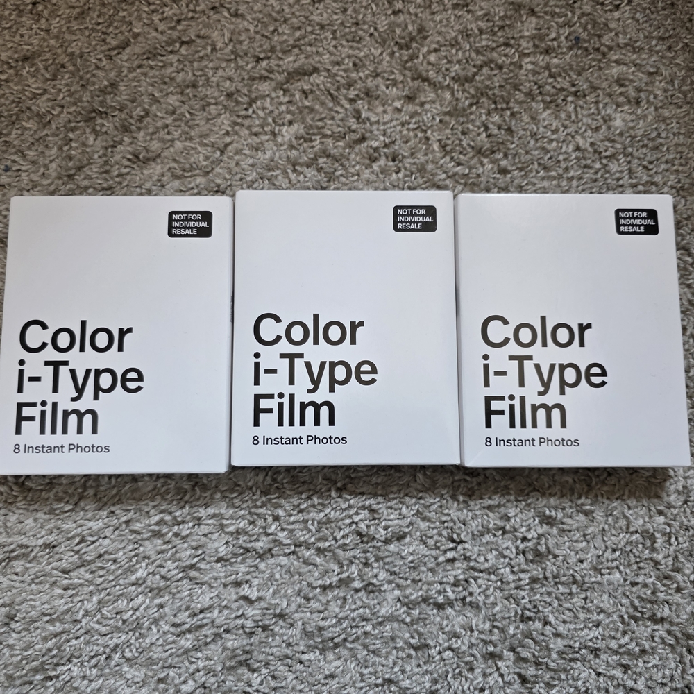 Color i-Type Film Pack Polaroid